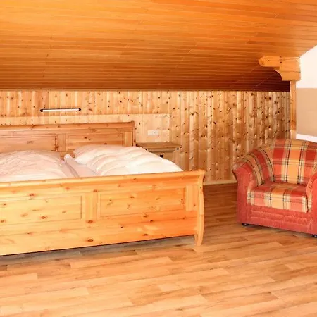 Sleeps 26 Wifi